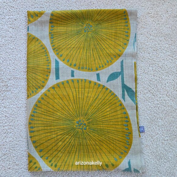 NWOT Cashmere Scarf Retro Scandinavian Design - Picture 12 of 14